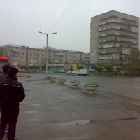 A square at Slavyanka, Славянка