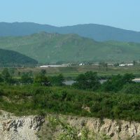 An der Grenze zu Nordkorea: Blick auf Tumangang., Хасан
