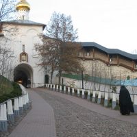 Псково-Печерский монастырь, "кровавый путь".., Печоры