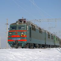 Electric locomotive VL80S-2509 with train (Электровоз ВЛ80С-2509), Батайск