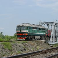 Diesel locomotive TEP70-0308 with passenger train on the stretch Oblivskaya - Chernyshkov, Донской
