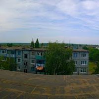 На крыше, Зверево