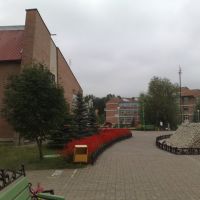 Вид с площади на базе отдыха Стрежень, Зольное