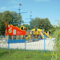 Детская игровая площадка в парке "Дубки", Новокуйбышевск