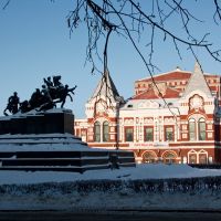 Памятник В.И.Чапаеву и театр драмы, Самара