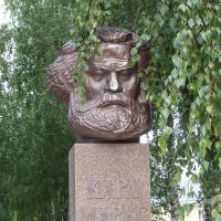 Тольятти - памятник Карлy Марксy, Тольятти