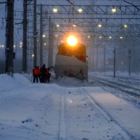 Der Schneeräumer an der Station, Пикалёво