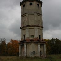 Old tower in Priory Park, Гатчина