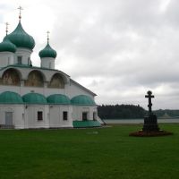 The temple in Lodeynoe Field, Лодейное Поле