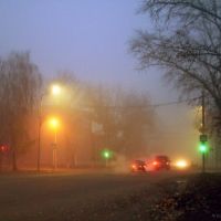 Туманное утро на перекрёстке 30 лет Победы и Луначарского, Балашов