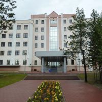здание Геологического-научно аналитического центра ГЕОНАЦ, Ноябрьск