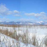 Олег Мамаев сделал 10 марта ещё одну панорамку с горами. Это в р-не Забайкальца (км 5-8 на север от Леонидово)., Анбэцу