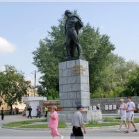 Памятник герою Великой отечественной войны, Каменск-Уральский