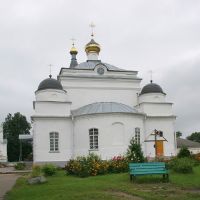 На территории монастыря, Рославль