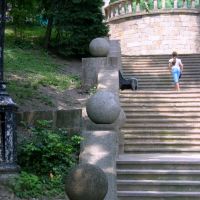 Фрагмент лестницы к Пушкинской галерее., Железноводск