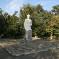 Памятник Кочубею Ивану Антоновичу, Буденновск