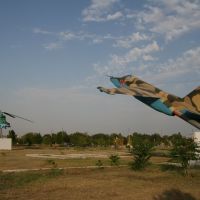 Памятники воинам - лётчикам и воинам - вертолётчикам, Буденновск
