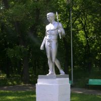 Ессентуки. Курортный парк. Статуя возле Николаевских Ванн., Ессентуки