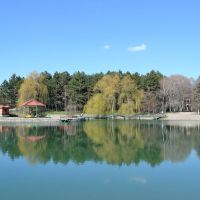 Озеро на территории санатория / The pond in sanatorium, Иноземцево