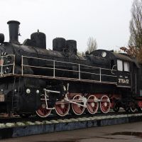 Steam locomotive Eu704-57 on train station Mineralnye Vody, Минеральные Воды