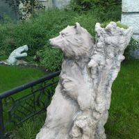 Скульптура "Медведя" в Зооэкзотеррариуме, Ставрополь