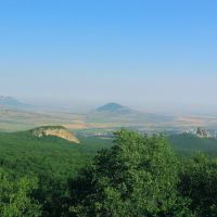 Вид от подножья Бештау (View from the foot of Beshtau), Теберда