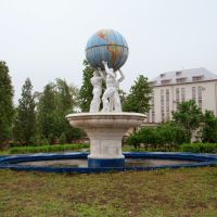Funny fountain, Брежнев