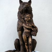 странная статуя, Казань