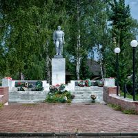 памятник погибшим в ВОВ, Кривошеино