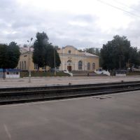 Железнодорожный вокзал.  Фото Виктора Белоусова., Узловая