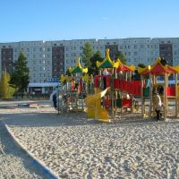 Детская площадка в парке, Надым
