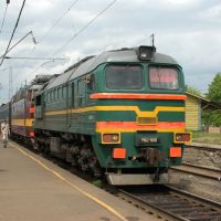 Тепловоз М62-1810, ст. Балезино Горьковской ЖД / Diesel-engine locomotive M62-1810, Balezino station of Gorky division of RZD (12/06/2008), Балезино
