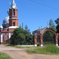 Храм в Красногорье, Красногорское