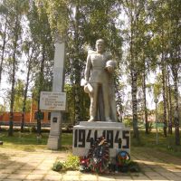 Памятник войнам землякам, Юкаменское