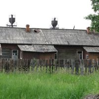 Старинный барак возле локомотивного депо, Вяземский