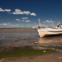 Low tide on the river Kukhtui, Охотск