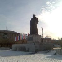 Ленин, Южно-Уральск