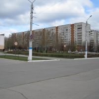 Сквер у администрации  /  Square at administration, Новочебоксарск