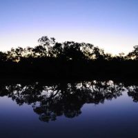 Evening on the Thomson River at Longreach, Бундаберг