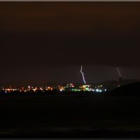 Summer storms over Barney point silos, Гладстон