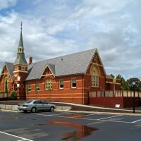 Former Maryborough Primary School (2010) - designed by Henry Bastow, Chief Architect, Education Department, and opened in 1874. This is being converted into a Retirement Village, Мариборо