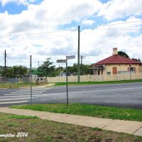 the old NSW Railways gate keepers residence at the Butler Street level crossing, Feb 2014., Армидейл