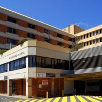 Geelong Hospital is Victoria’s largest regional health service (2009). It provides health care to more than 450,000 people in Geelong and South Western Victoria, Гилонг
