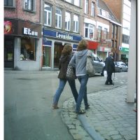 Les rues de Mons, au passage,… les passants !, Монс