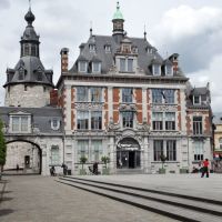 Namur   Ancienne bourse de commerce et  le beffroi  //  The old stock exchange and the belfry, Намюр