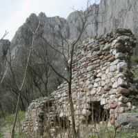 Останки от крепостна  стена   Remains of wall, Враца