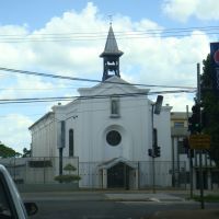 Igreja da Paróquia Nossa Senhora Rainha dos Apóstolos em Londrina - Paraná - Brasil, Лондрина