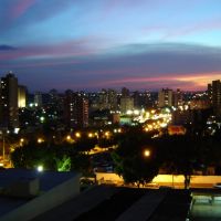 Night view Londrina, downtown, Avenida Juscelino Kubitschek, Лондрина