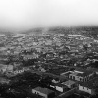 Vista aérea de Marília - Década de 30 (Cruzamento em 1° plano, R. Coronel Galdino x Av. Santo Antonio), Марилия