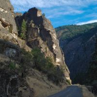 The Salmon River road upstream from Riggins, Idaho, Барли